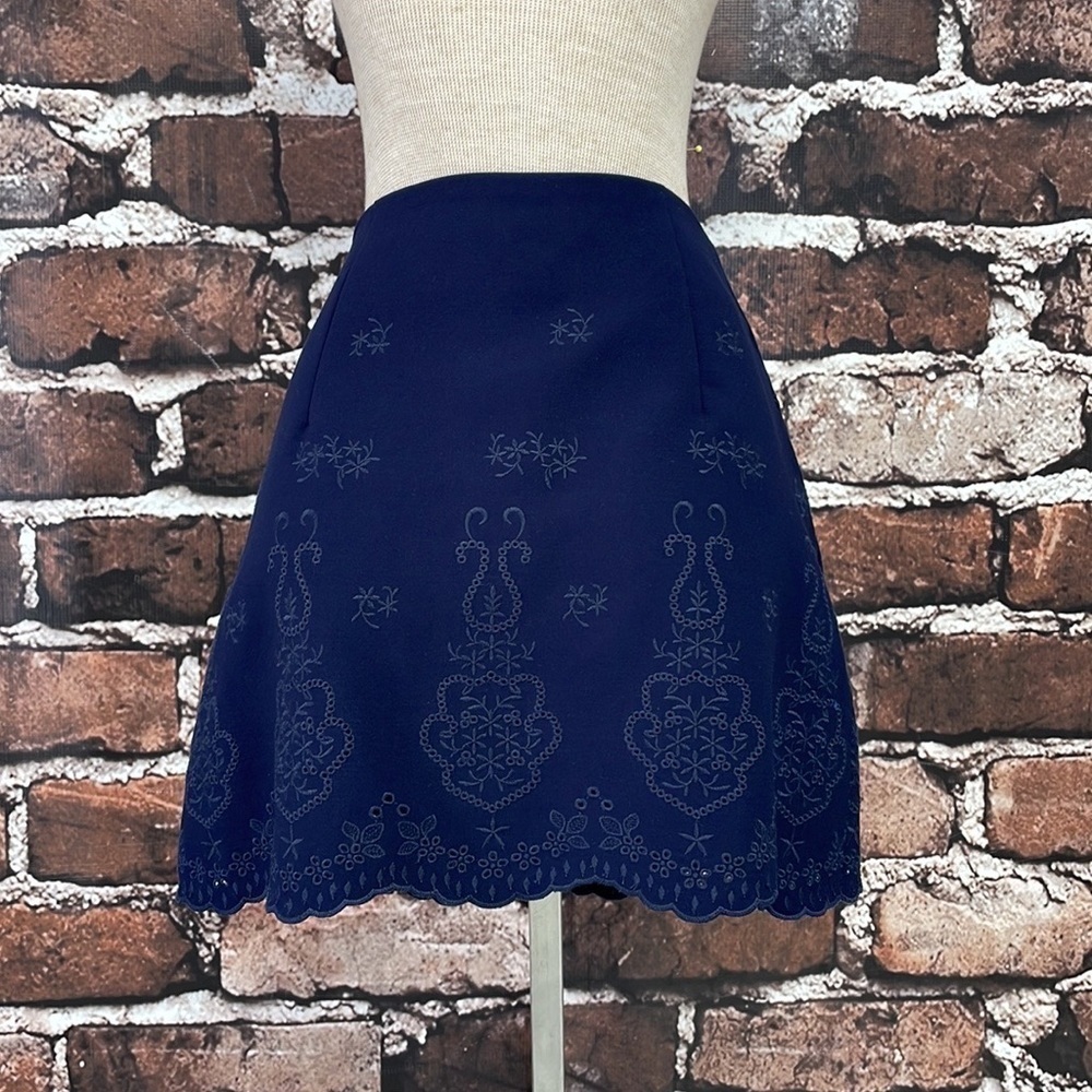 Cupcakes and Cashmere Skirt NWT Scalloped Floral Embroidery Mini Blue Size 6 - Picture 11 of 16